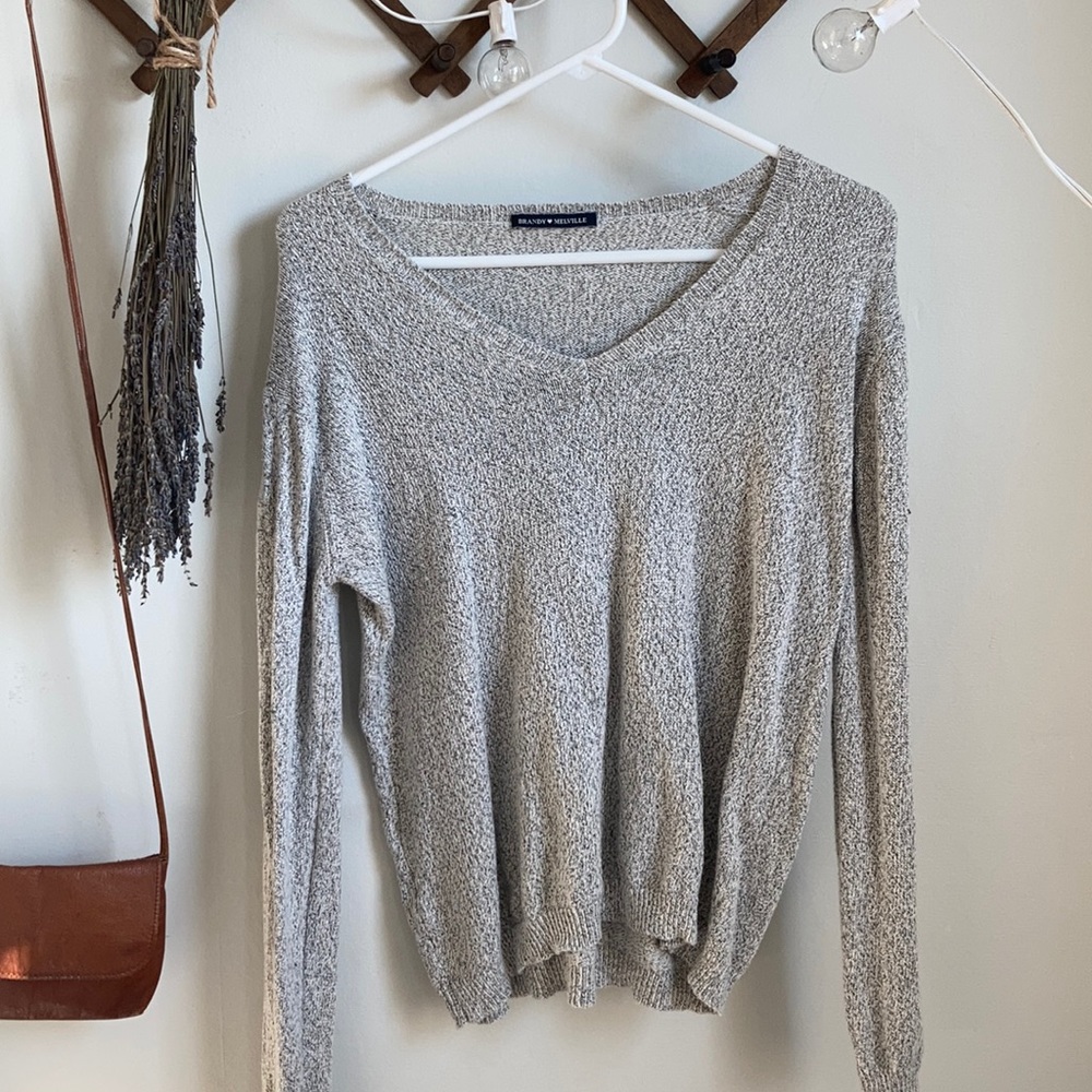 Brandy Melville sweater